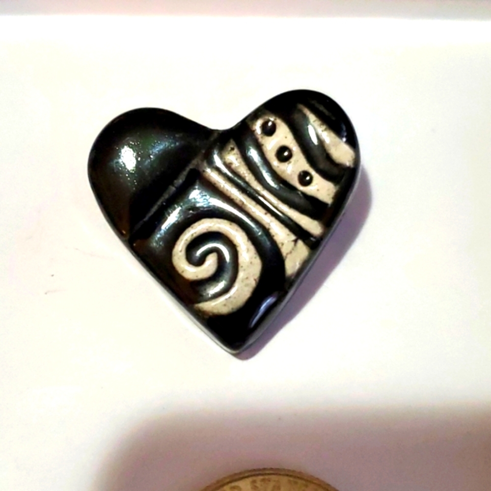 Black & White Heart Brooch Glazed Finish Chunky Fashion Jewelry